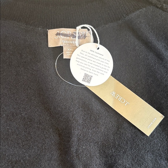 J. Crew Cashmere relaxed sweater-vest  XXL Black Cashmere Sweater - Picture 5 of 6